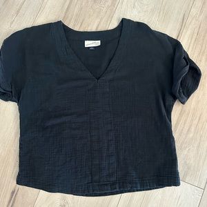 Universal Threads 100% cotton t-shirt